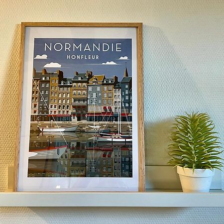 Une Pause Chez Julien, Appartement Lumineux Et Idealement Situe! Honfleur Exterior photo